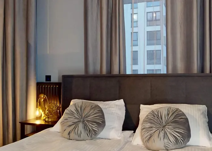 Teddy Redutowa Air-conditioning Parking