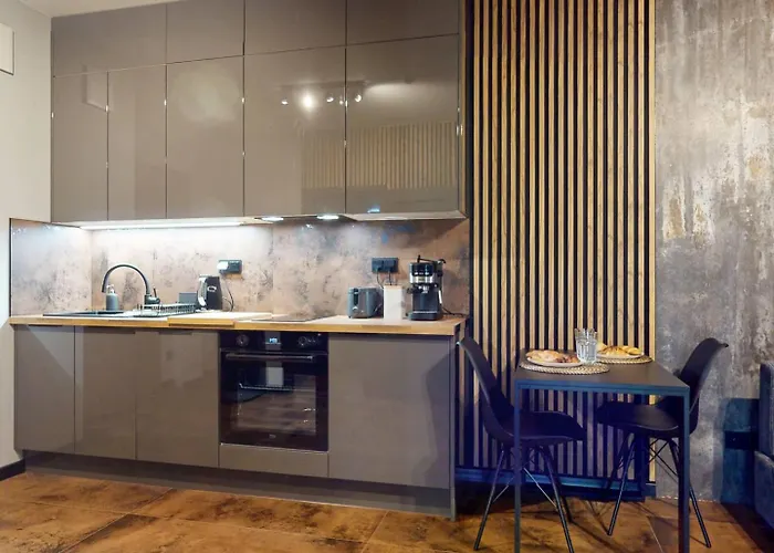 Teddy Redutowa Air-conditioning Parking Warsaw