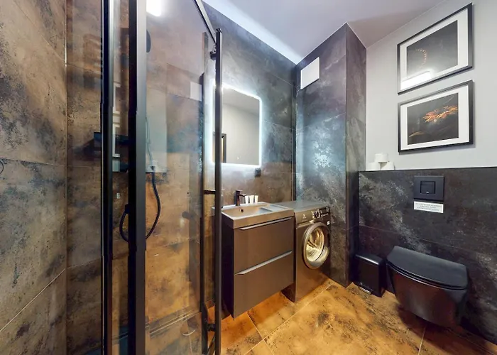 Teddy Redutowa Air-conditioning Parking *